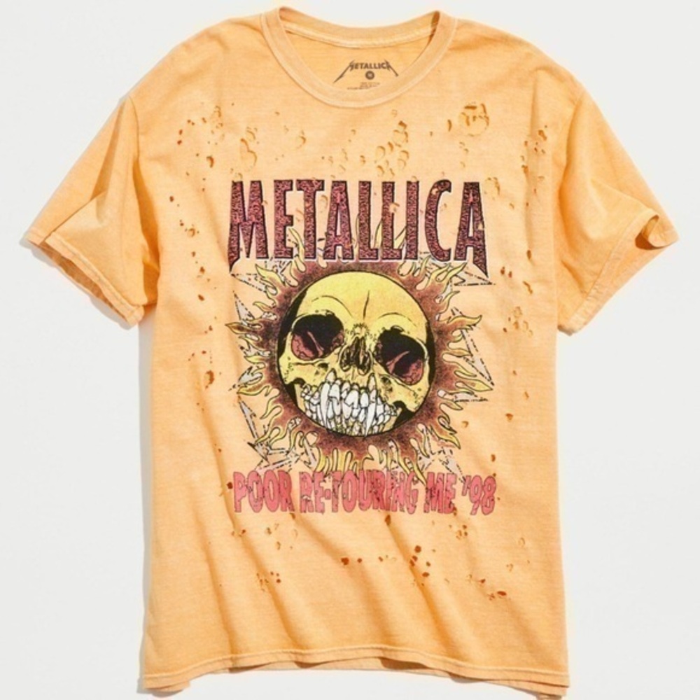 Urban Outfitters NWOT Metallica Sun Distressed Vintage Wash Tee SIZE SMALL